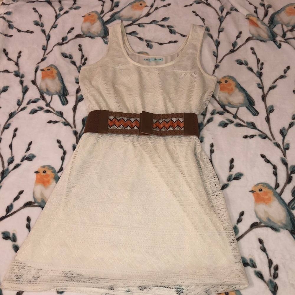 Bohemian style sleeveless cream dress w/belt